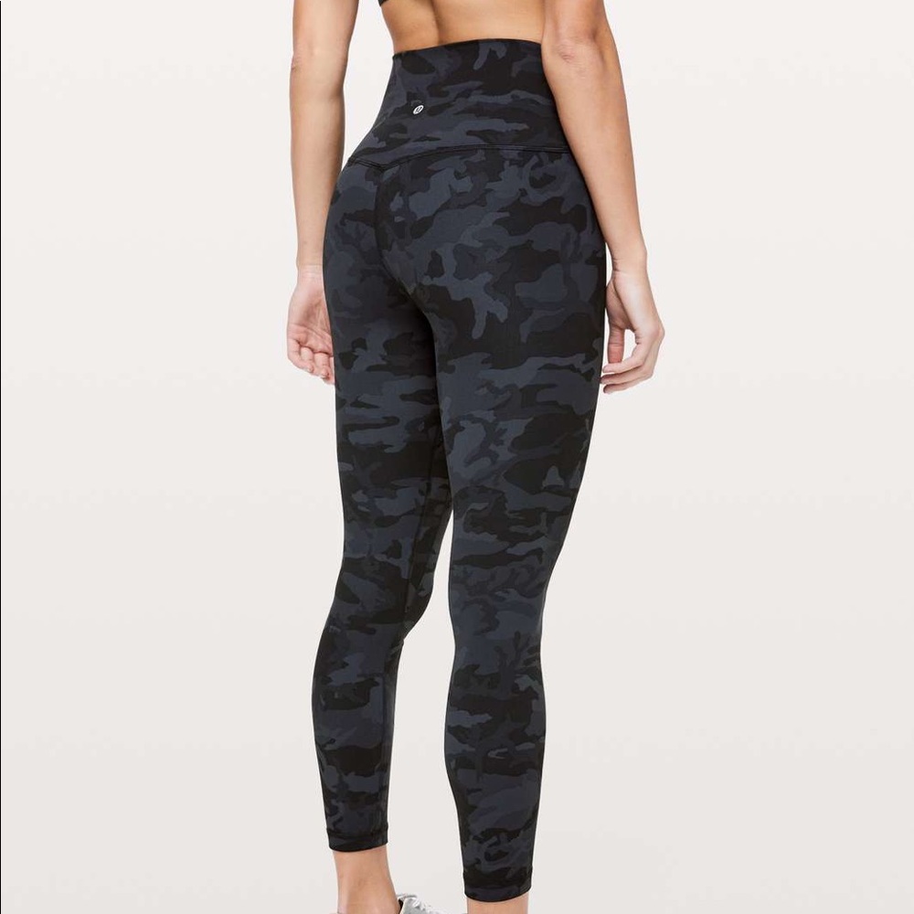 Align 28” Incognito Camo Multi Gray Size 2